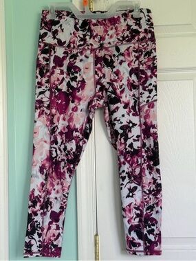 Gaiam high waisted capri pants